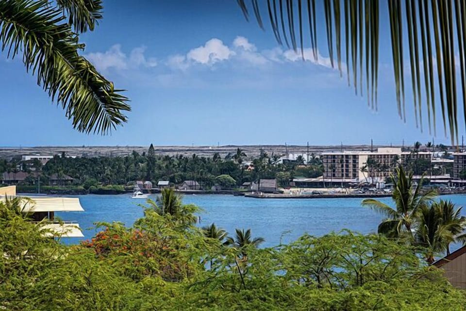 A beautiful ocean view from the lanai!!