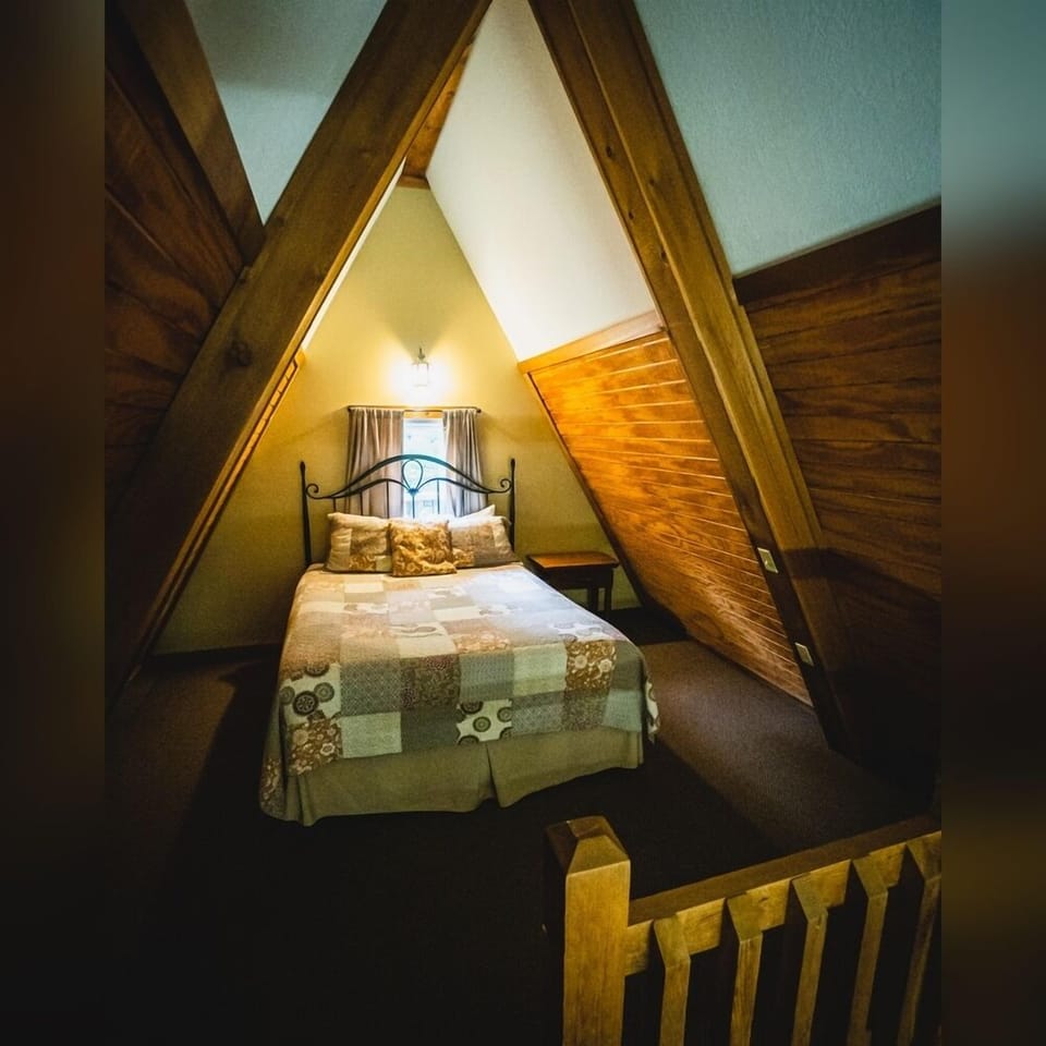 A-Frame #01 Loft Bed