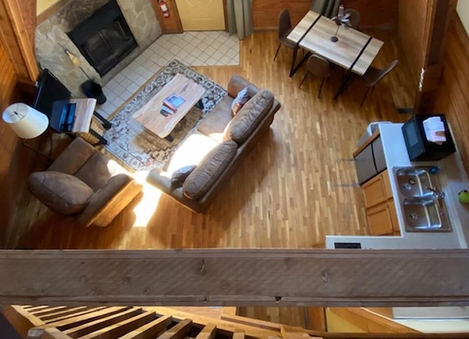 A-Frame #16 interior from loft