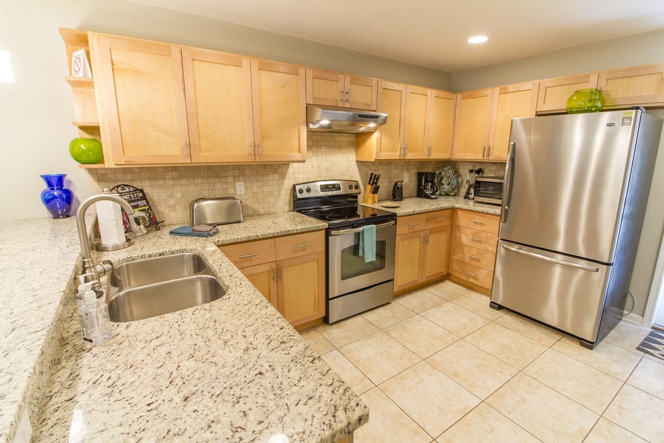 Fully Equipped Kitchen Unit A