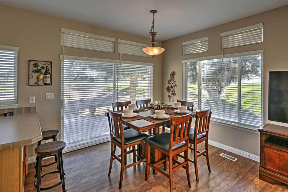 Dining Space | Dishware & Flatware Provided