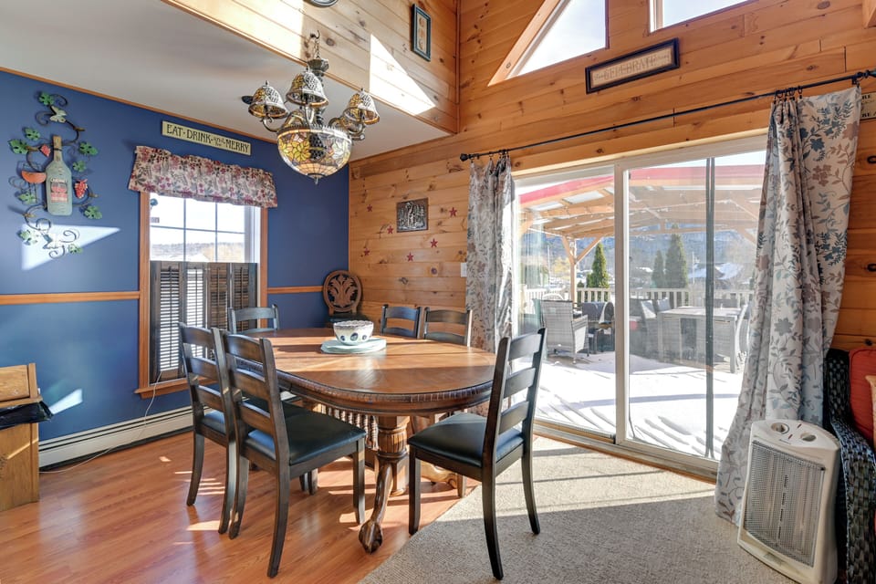 Dining Table | Dishware & Flatware | 1st Floor