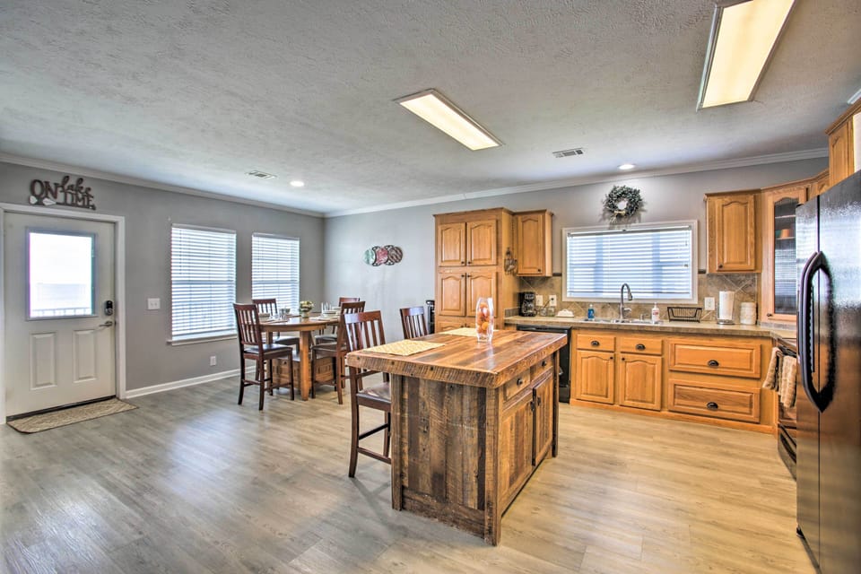 Kitchen | Fully Equipped | Keurig Coffee Maker