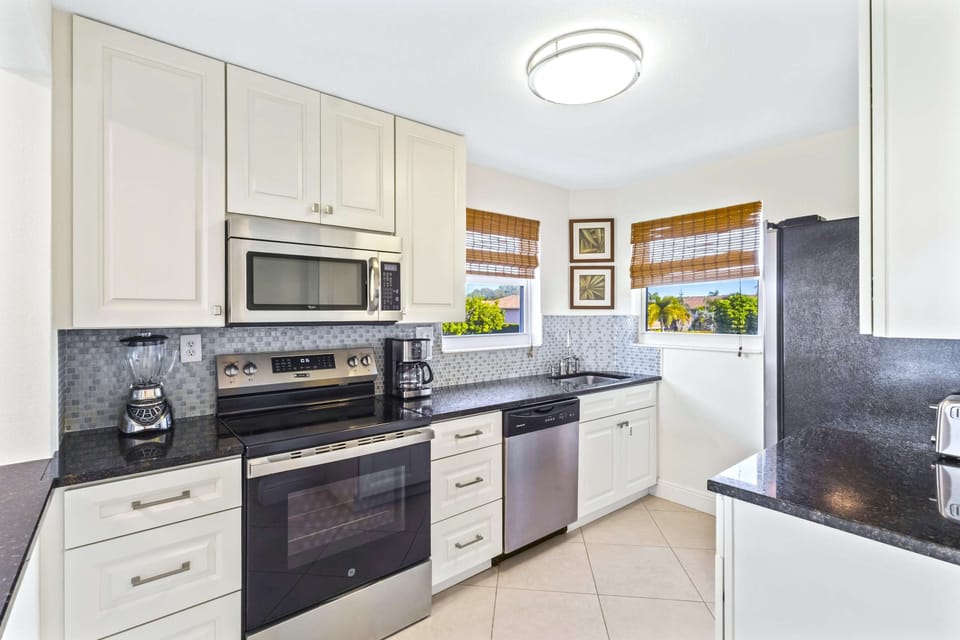 Bright Kitchen; All the amenities needed; Perfect Size for Home Cooked Meals!
