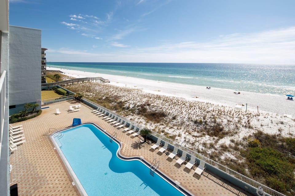 Balcony View - Miles of sugary sandy beaches & emerald waters for miles!