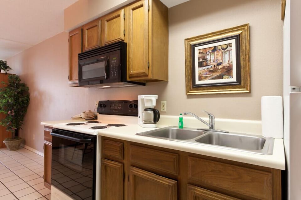 Our kitchen space is perfect for whipping up your favorite breakfast before a long, fun filled day outdoors.