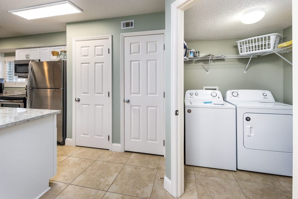 Laundry Area - Full size in unit washer and dryer