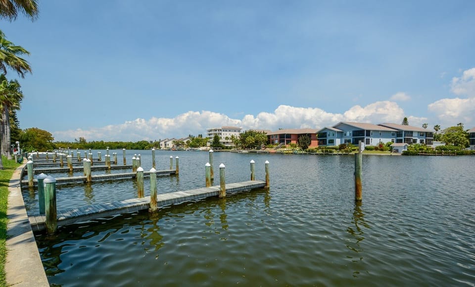 Boat docks & Lagoon