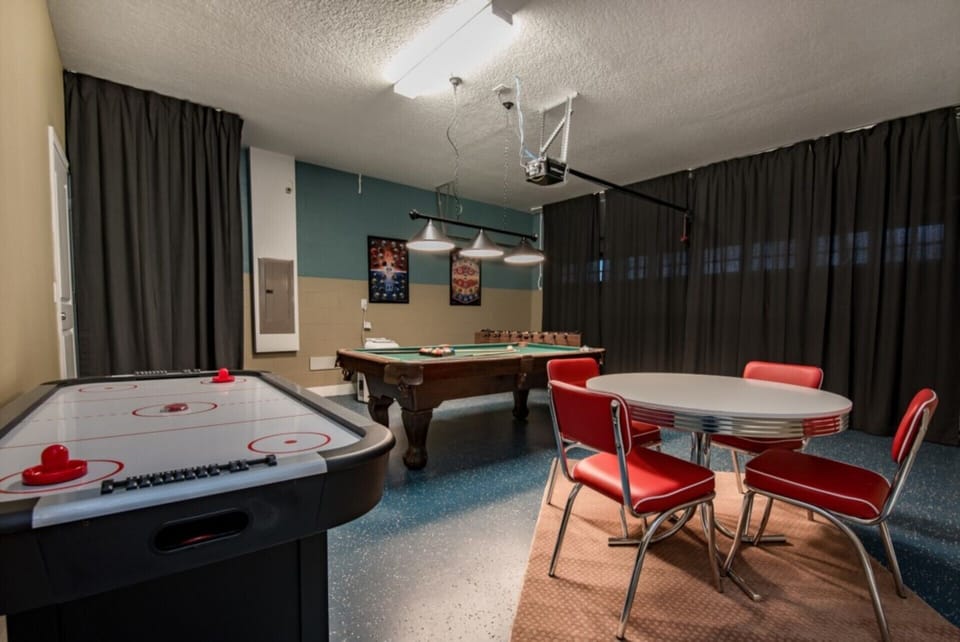 Game room