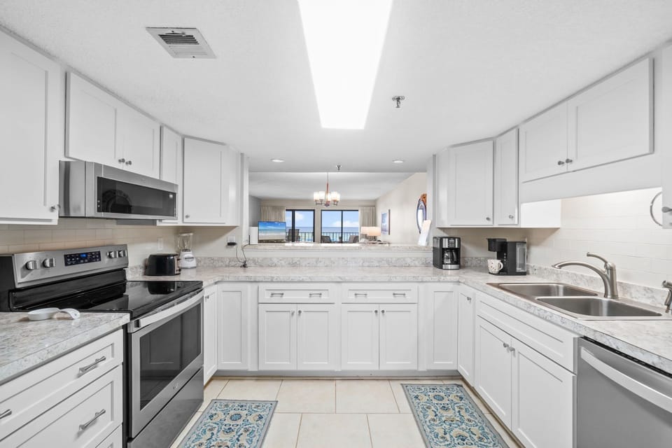 Enormous kitchen in SD 208 with a VIEW too! - Equipped with all major appliances.