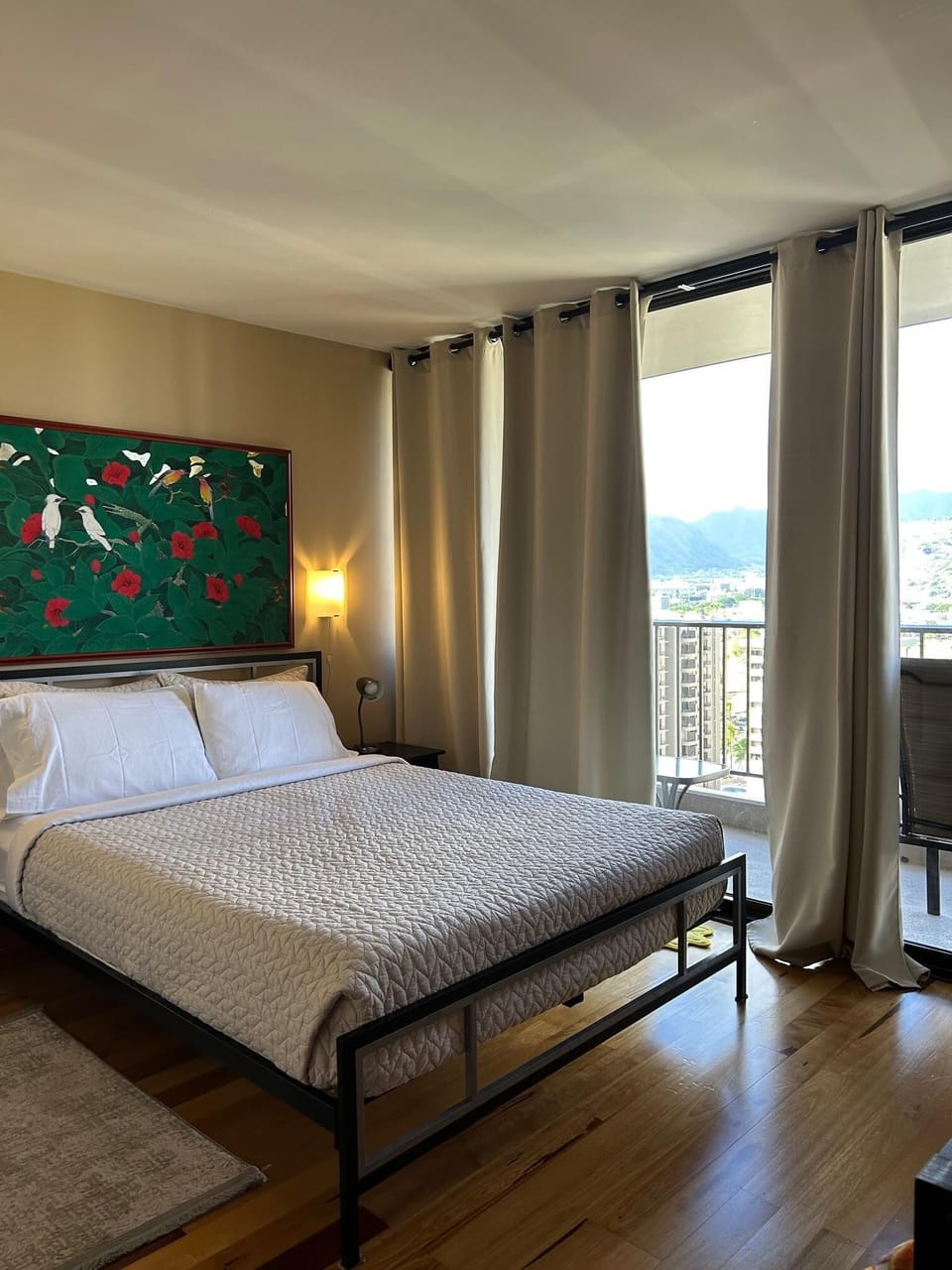 Bedroom with Queen Bed