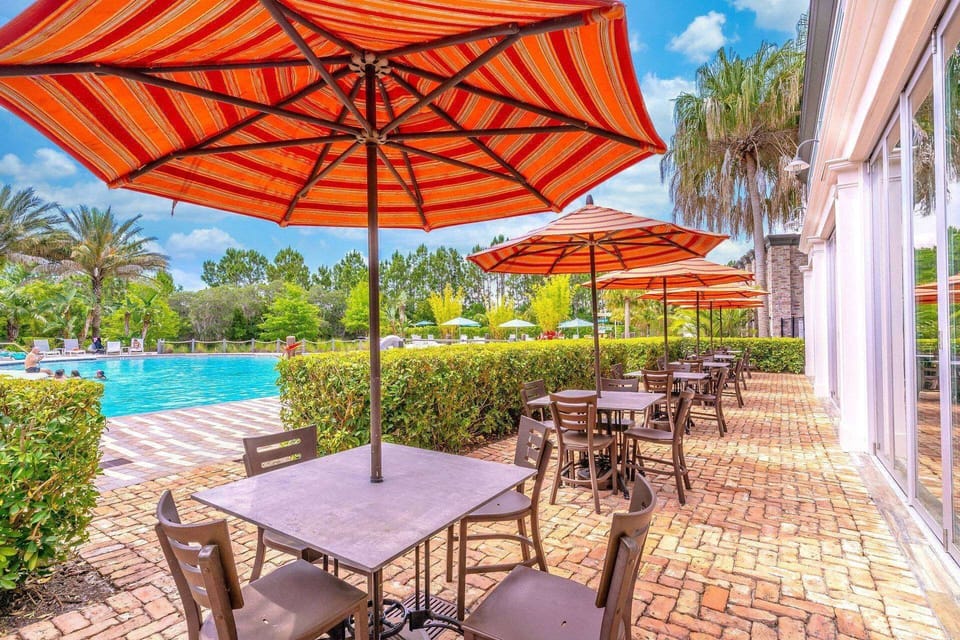 Festival Resort Community Pool area