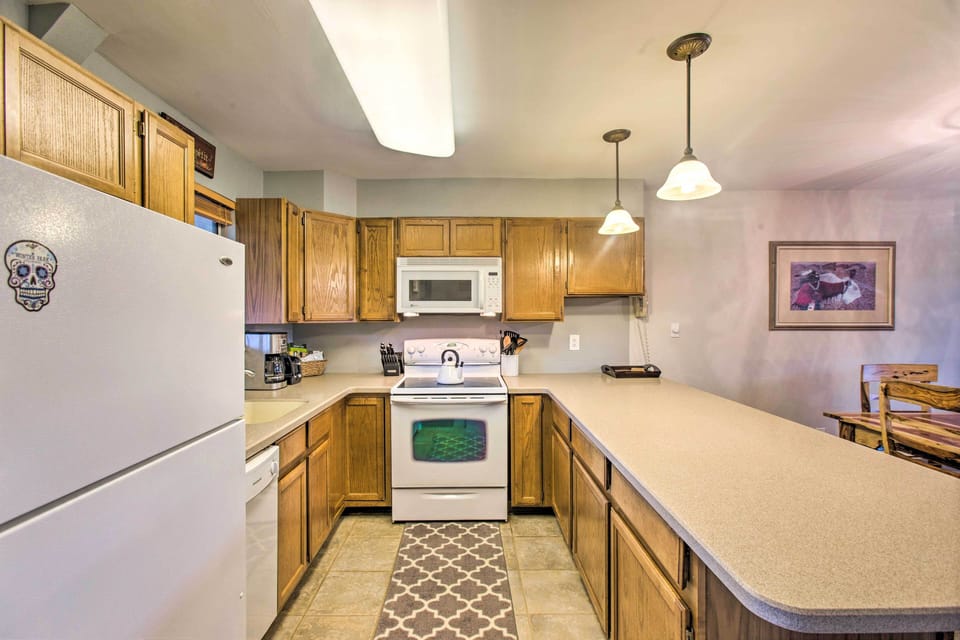 Kitchen | Fully Equipped