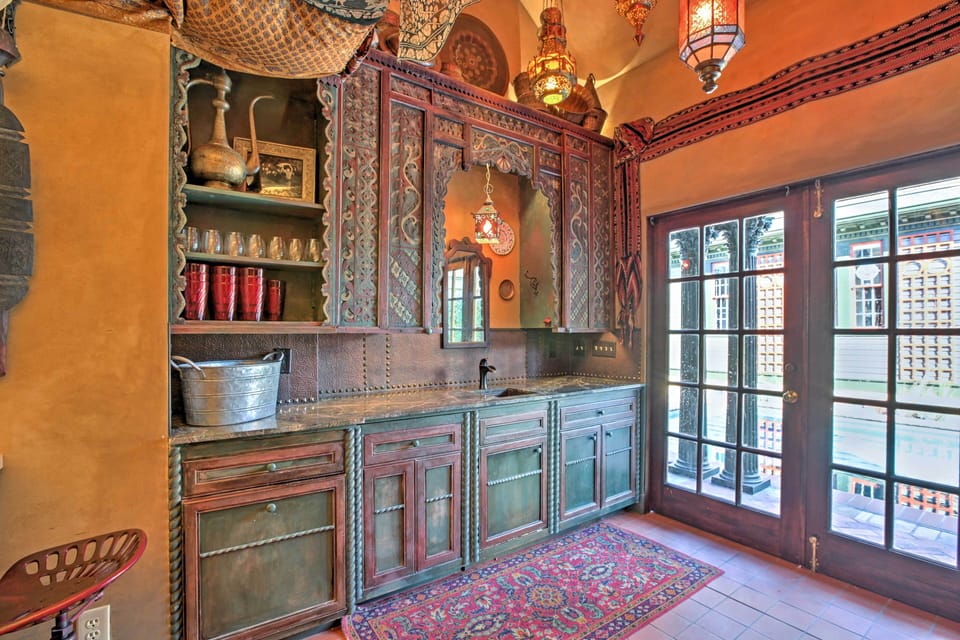 Wet Bar