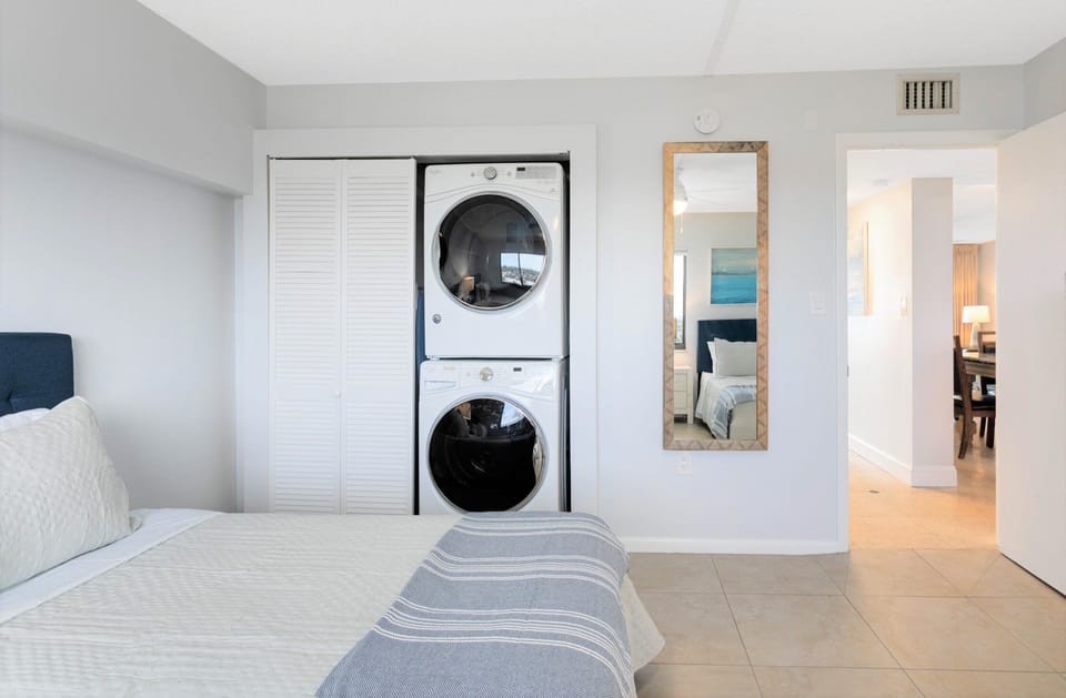 In-unit washer & dryer