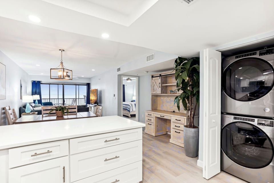 Kitchen - Washer and Dryer
