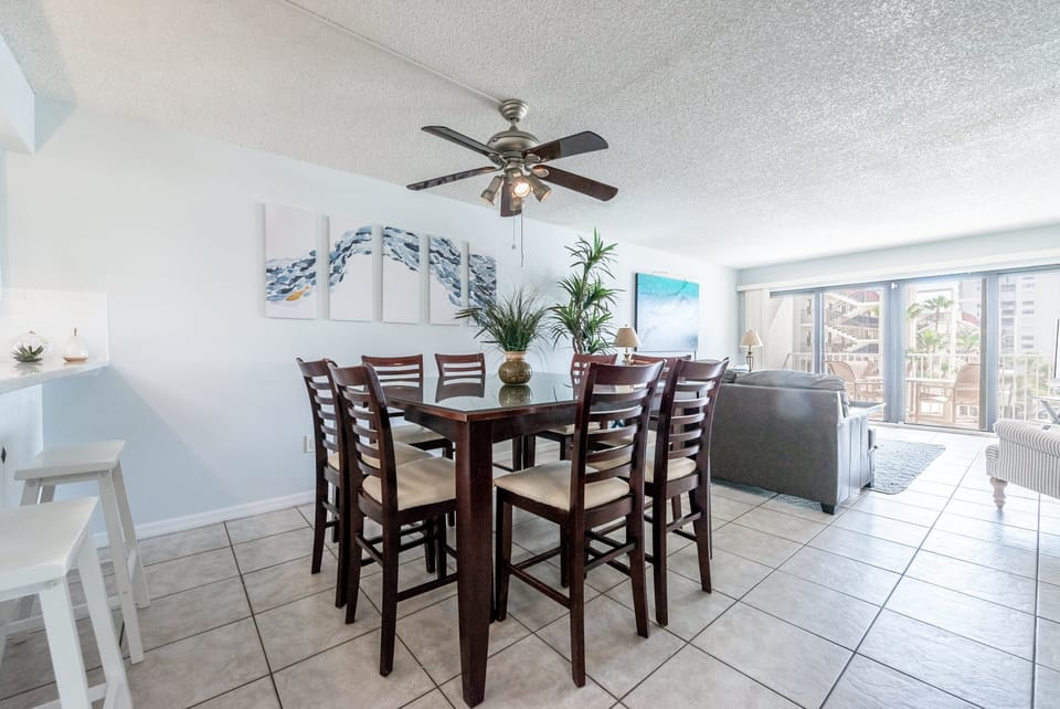 Dining table seating for 8