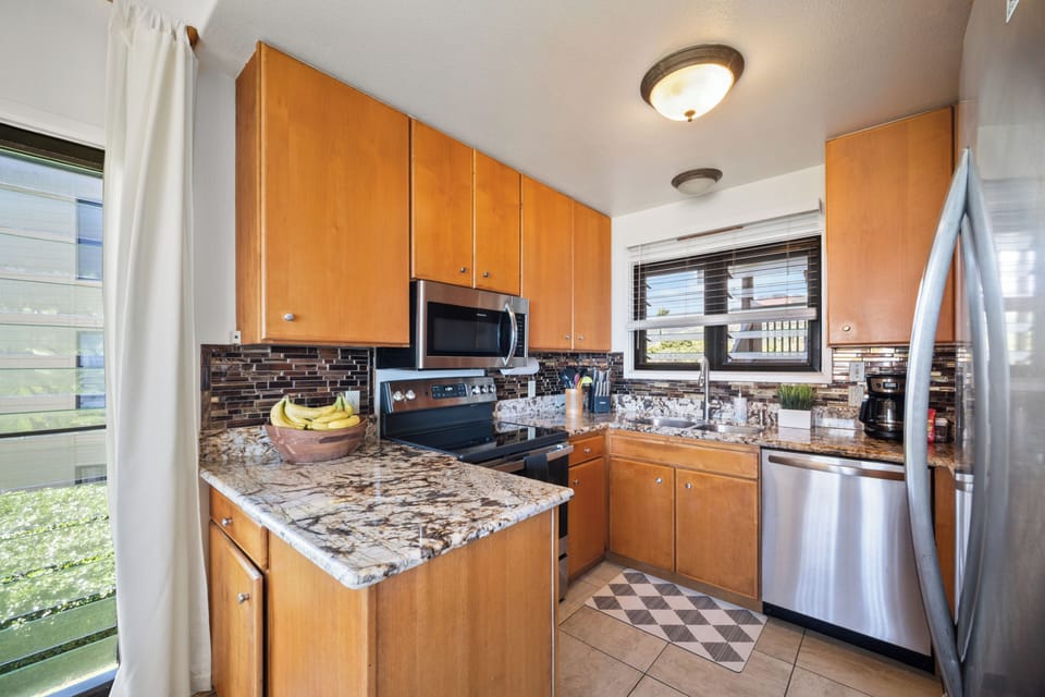Full Kitchen