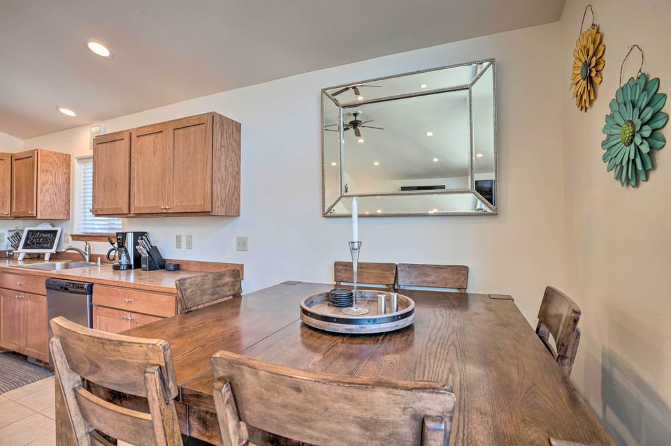 Living Room | Dining Area