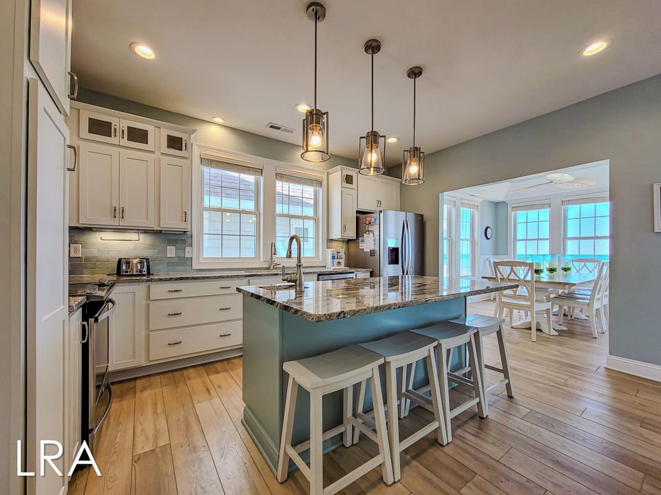 4176 Island Dr (Sea For Yourself [Int Ext Aerials]) - watermarked-11