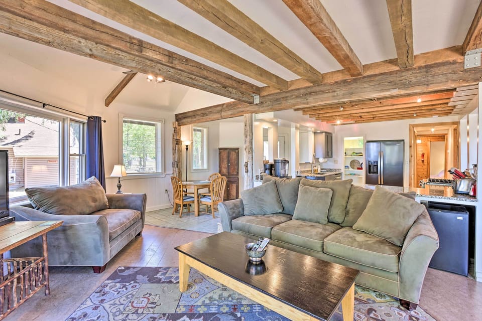 Suttons Bay Vacation Rental | 5BR | 3BA | 2,431 Sq Ft | Stairs Required