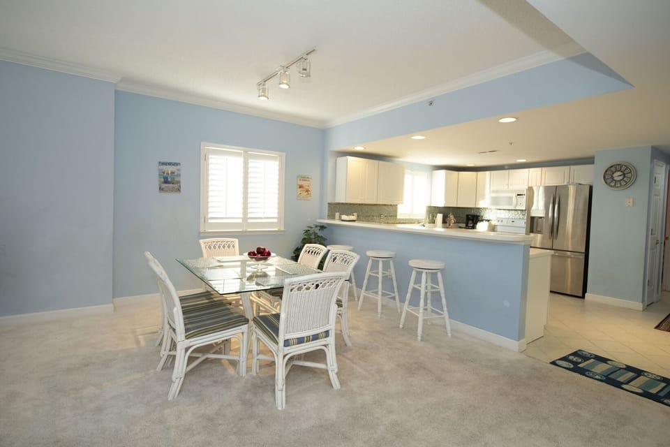 DINING-AREA
