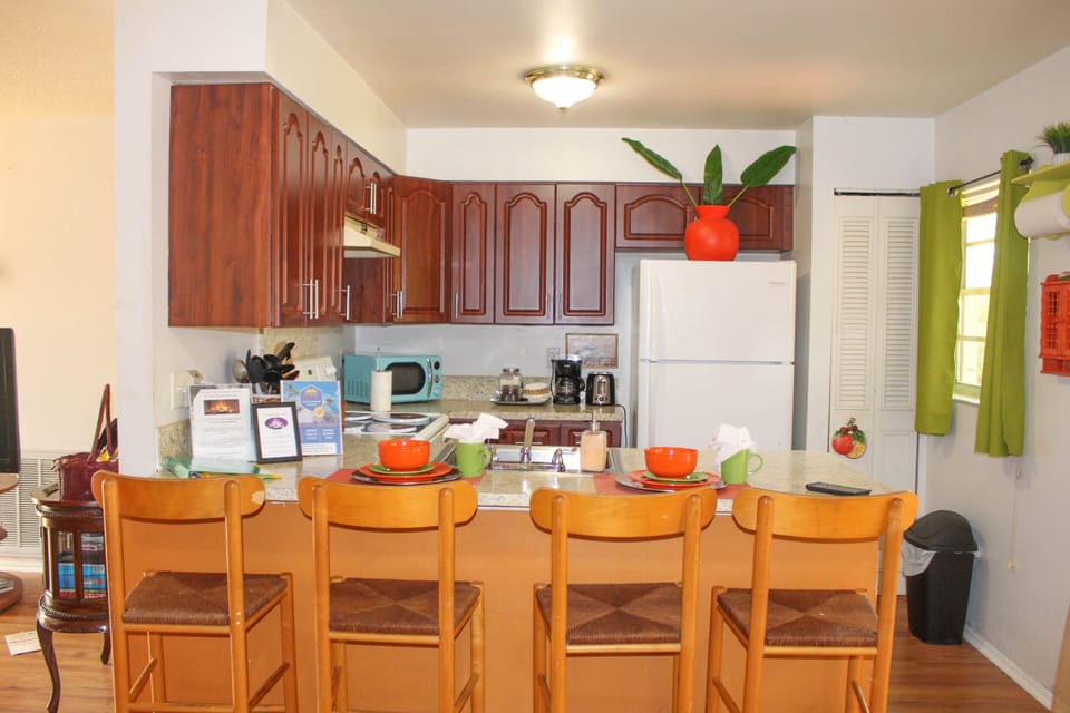Bright open-concept kitchen and dining area!