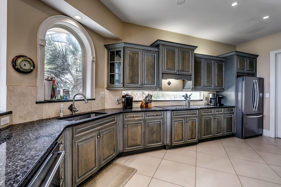 Spacious kitchen - perfect for the chef in your family