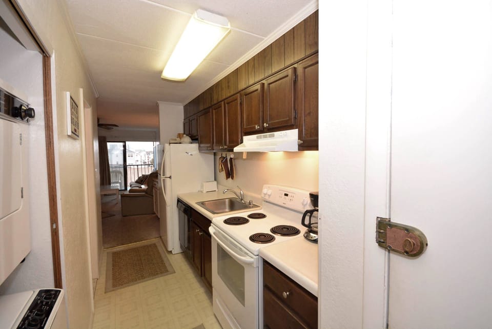 Top Royal 404-S Full-Size Kitchen