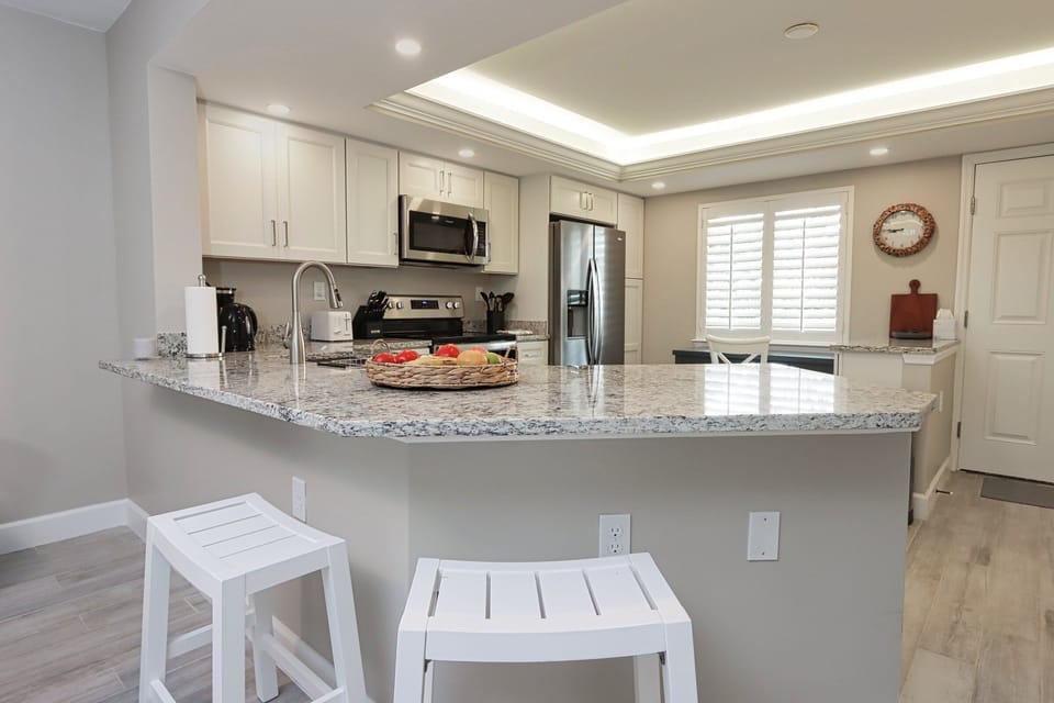 Breakfast Bar