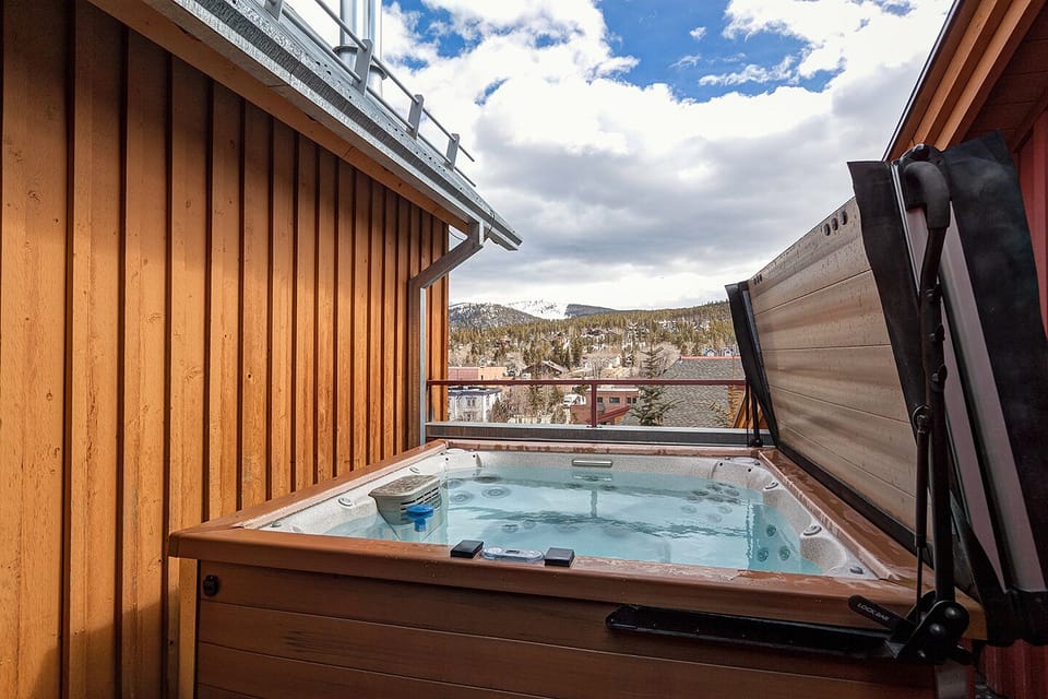 Private Hot Tub