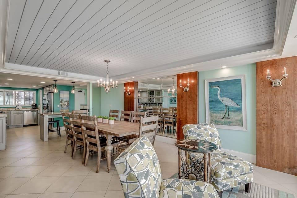 Living and dining area
