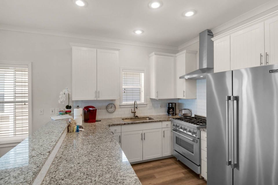 Spacious kitchen with all the essentials for any chef