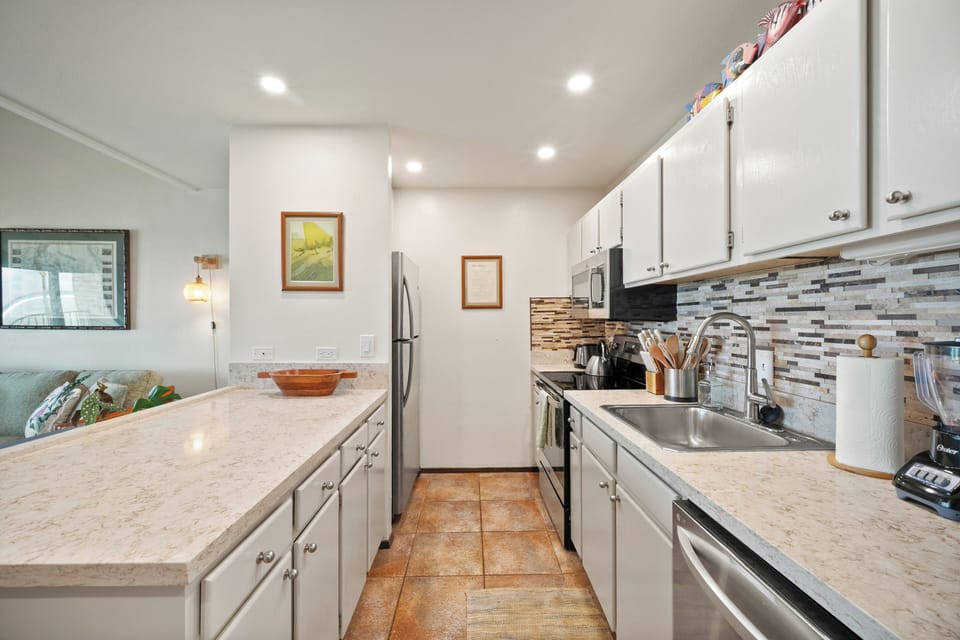 Full Kitchen