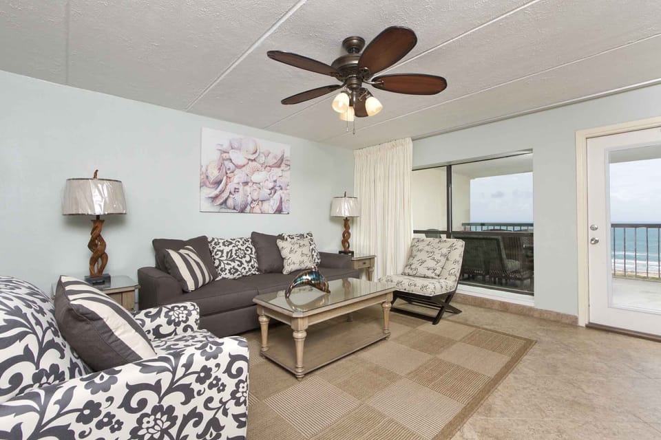 This tasteful setting is exactly what you're looking for in a vacation condo.