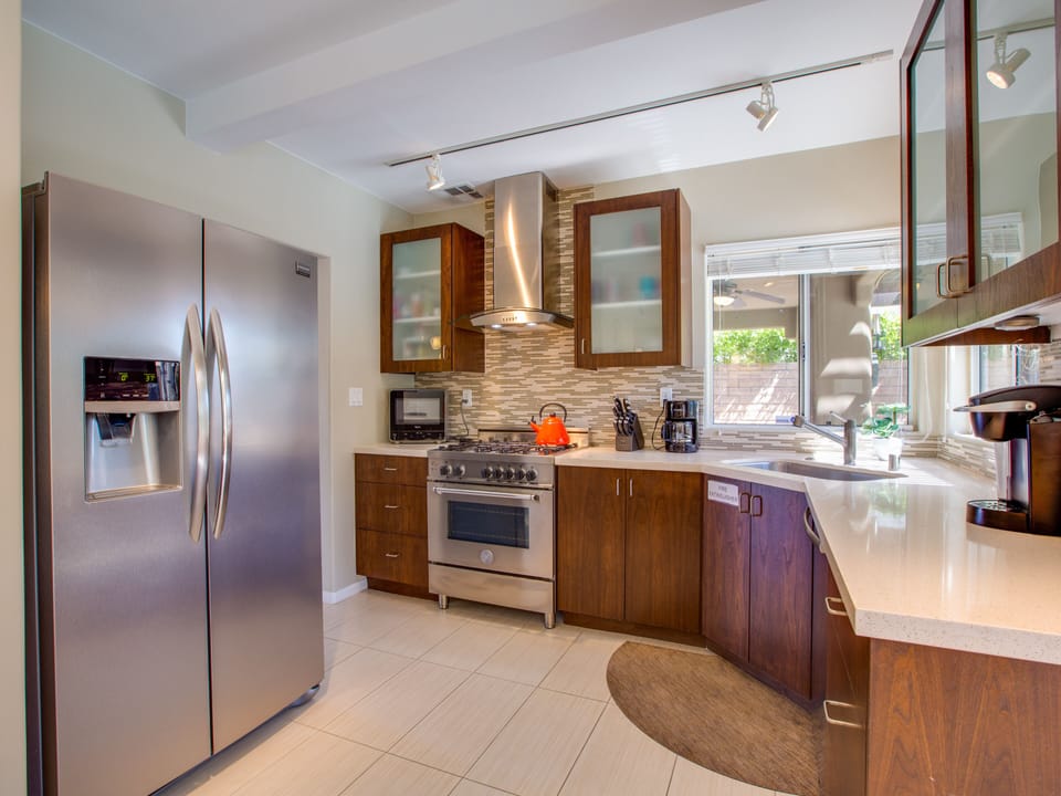 Cook at home in the gorgeous chef’s kitchen