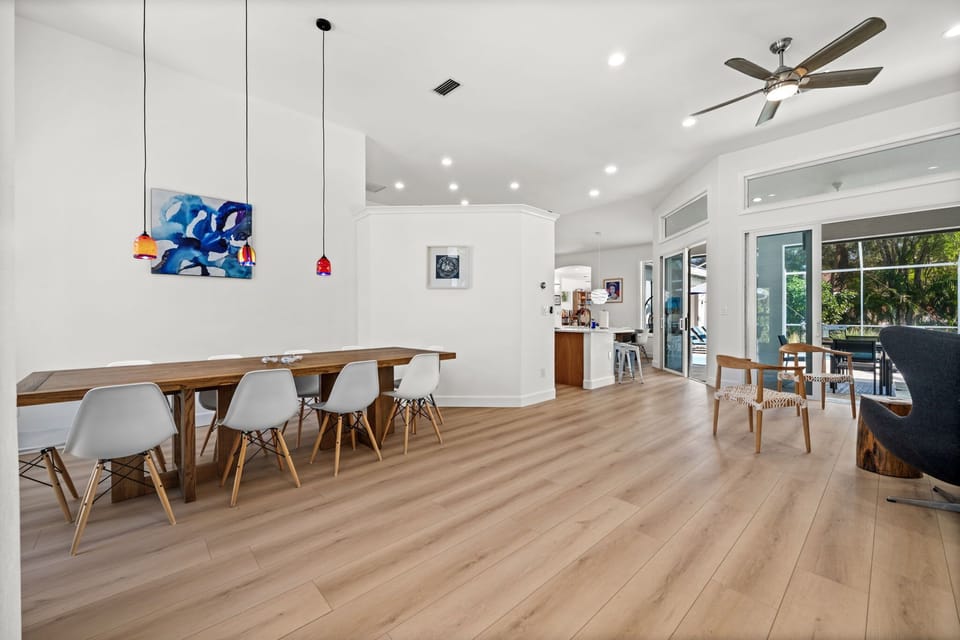 Gather everyone together in this bright, open dining space.