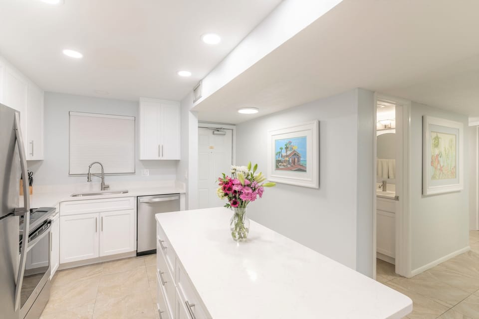 Kitchen island with lots of counter space to cook your favorite meals