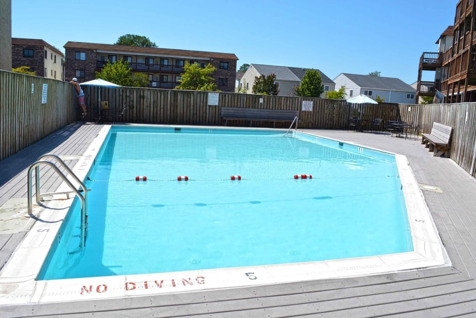 Lost Colony III 221-Ocean City-Outdoor Pool