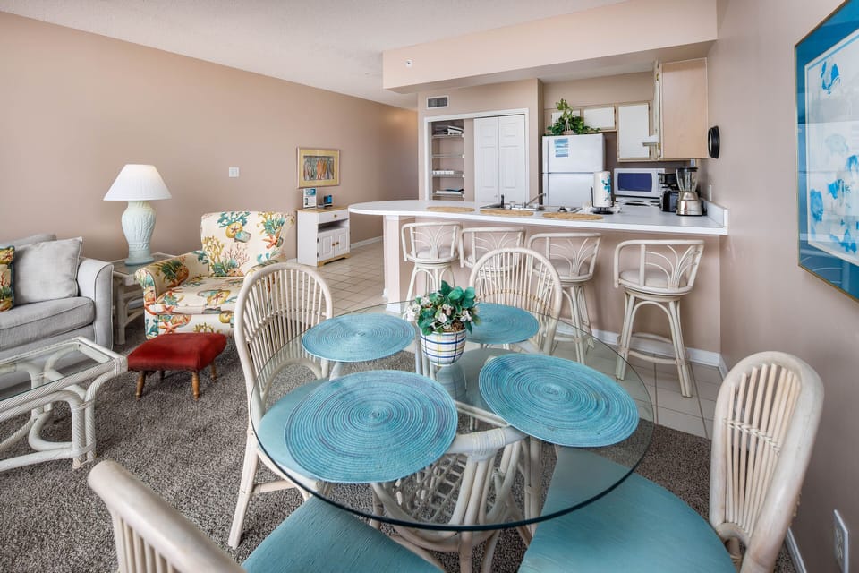 Dining area - Enjoy a meal at the dining room table.