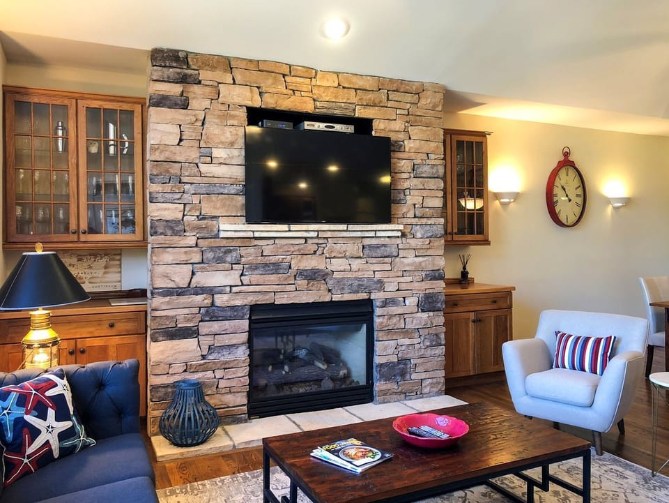 Gas fireplace