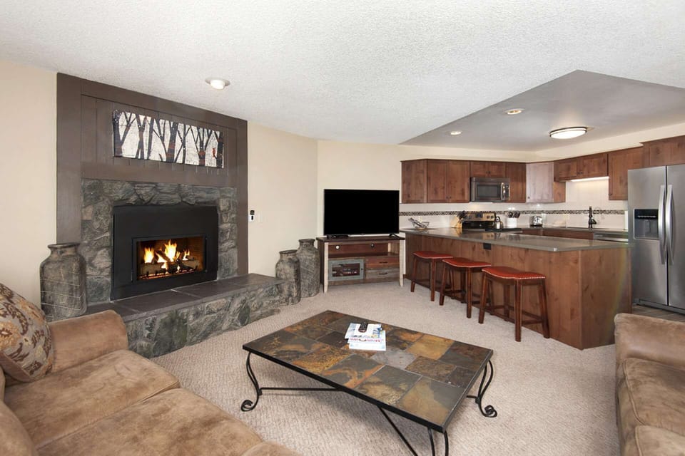 Generous size and comfortable dimensions make this choice a winner - Smart TV