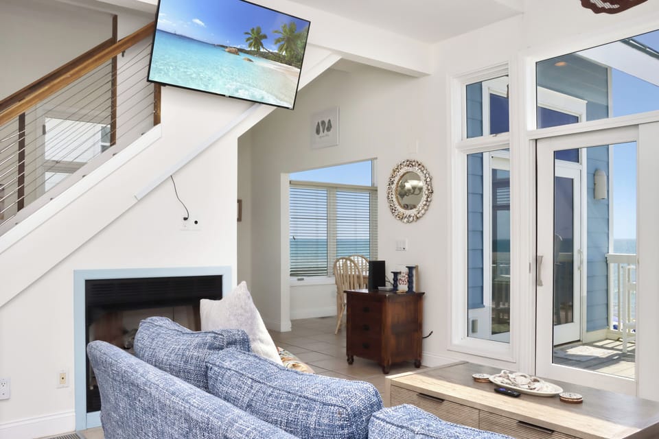 Living Room with TV