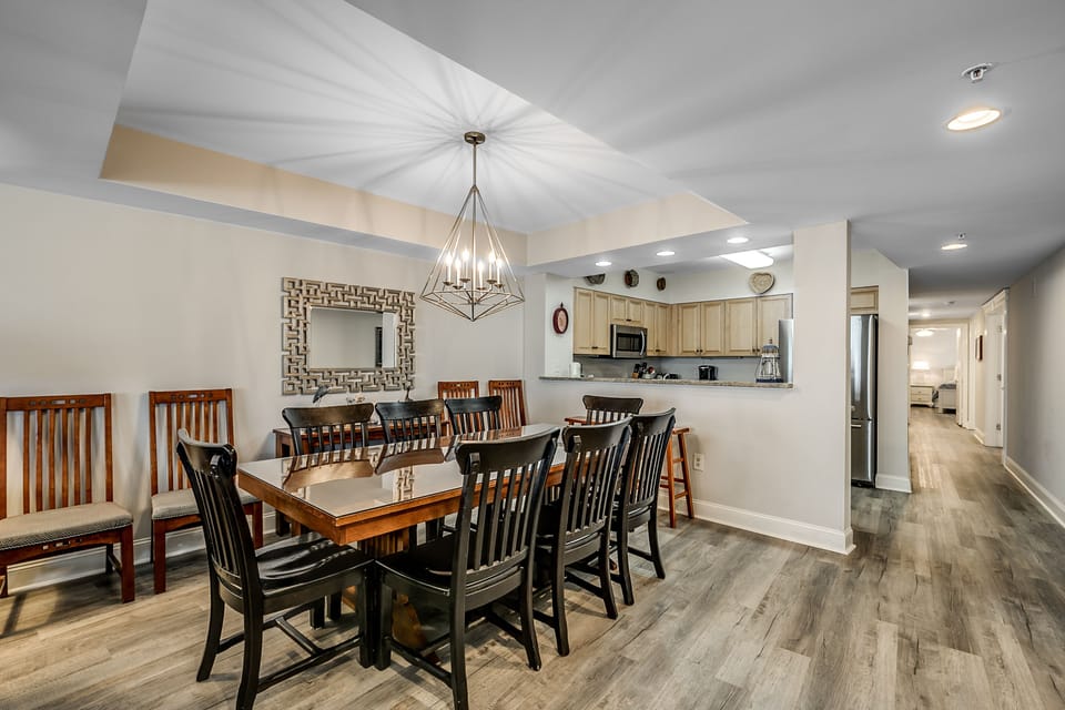 Seating for eight at the dining table