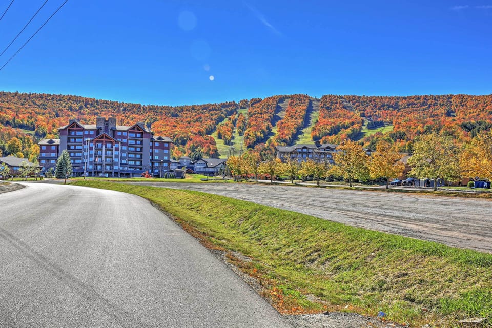 Windham Mountain 6 Mi Away