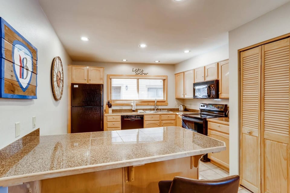 Kitchen ready for your Ski Get-Away