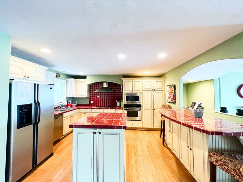 Kitchen - Kitchen