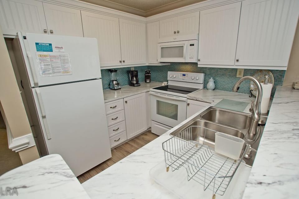 Kitchen - 607