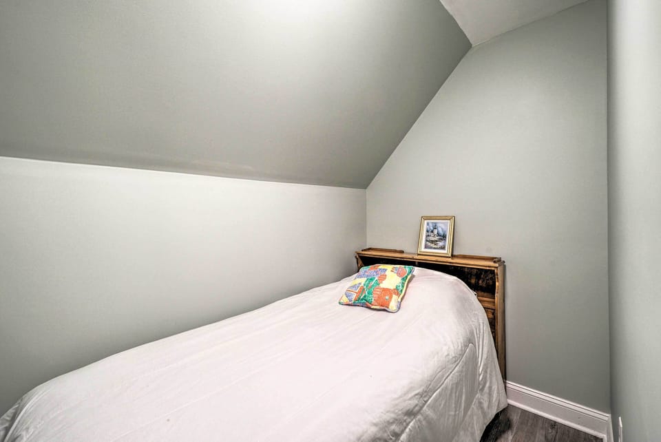 Kiddie Room (Sleeping Nook) | Twin Bed