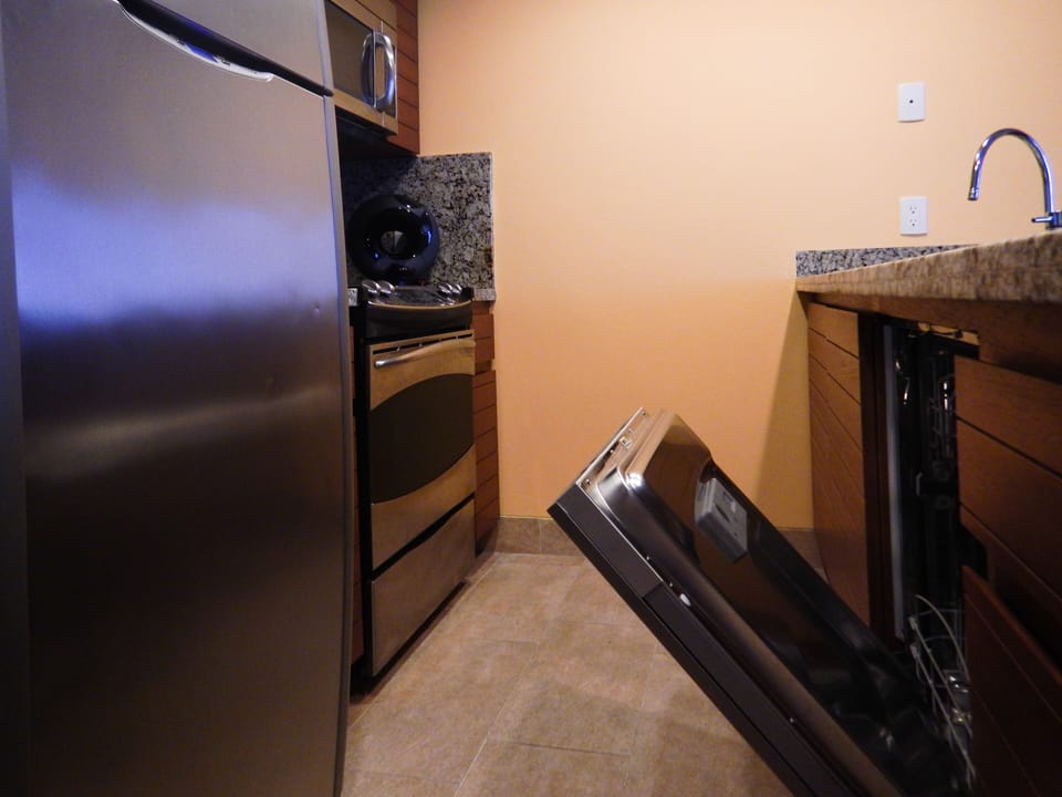 Dishwasher,  Fridge, Microwave Oven  